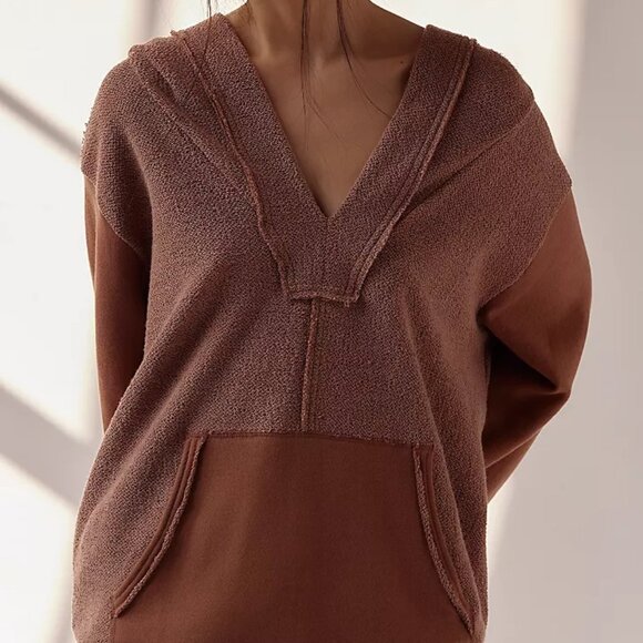 NWOT Free People Raven Pullover Otter size- MEDIUM - Picture 1 of 4